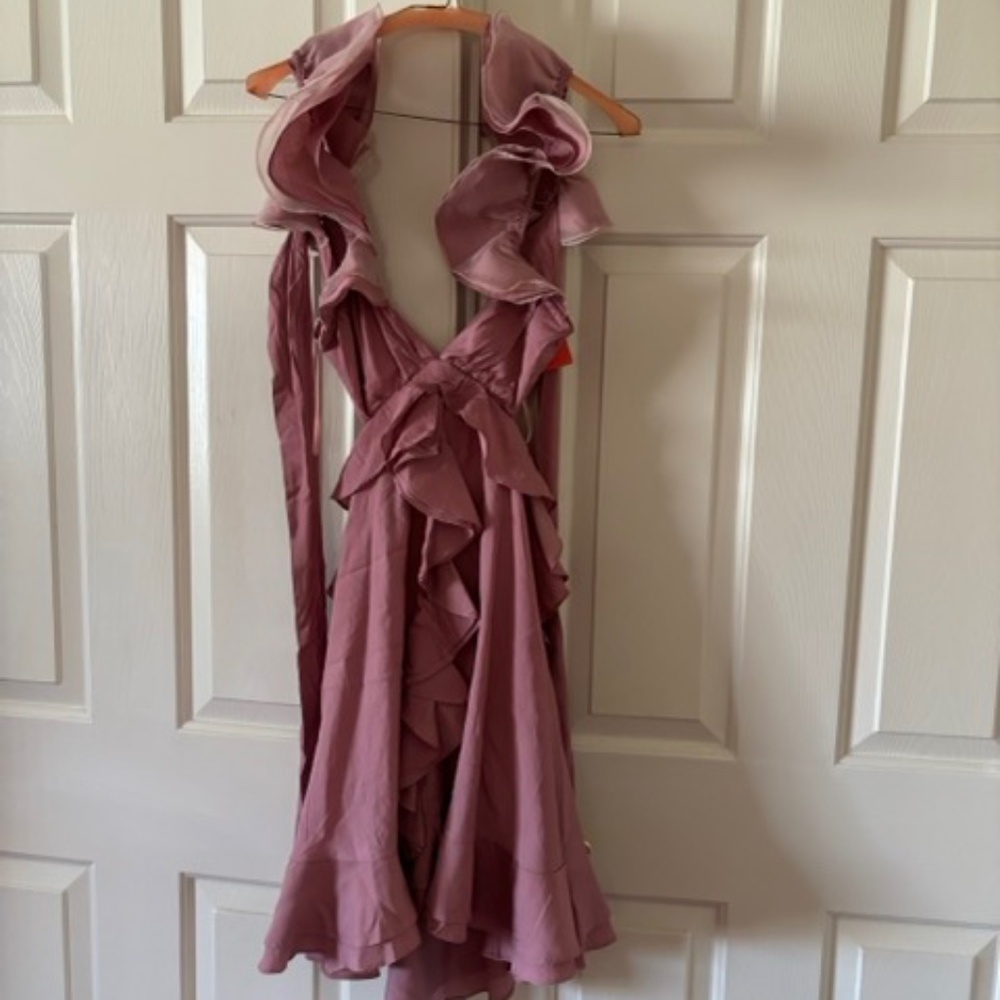 Rose ruffled backless dress